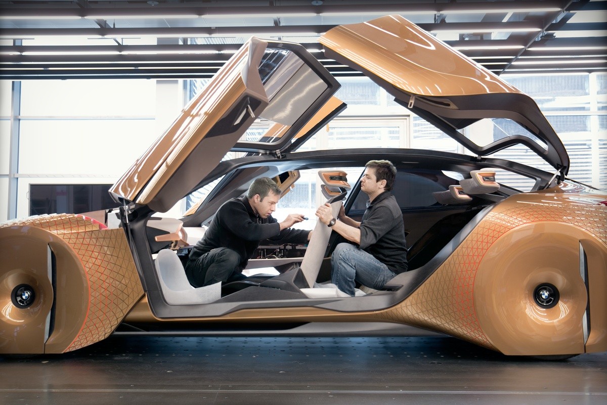 Сверхъестественные возможности: Обзор автомобилей с ультрасовременной технологией